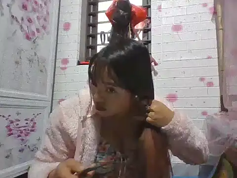 Snapshot of Lee_coope chatting on 12/17/25, 01:10 Lee coope online show from 12/17/25, 01:10