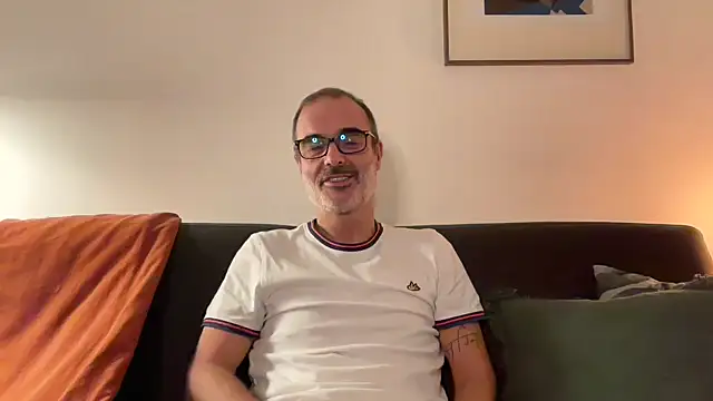 Milkywaymen online show from 11/12/25, 08:23