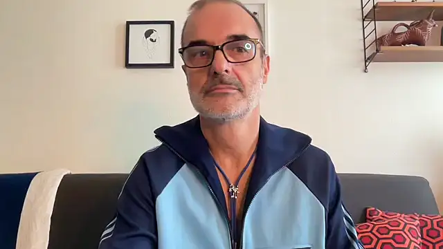 Milkywaymen online show from 10/21/25, 11:53