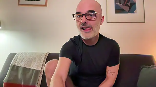 Milkywaymen online show from 02/17/26, 07:33