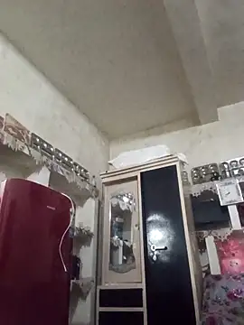 Rachna Love online show from 10/19/25, 01:14