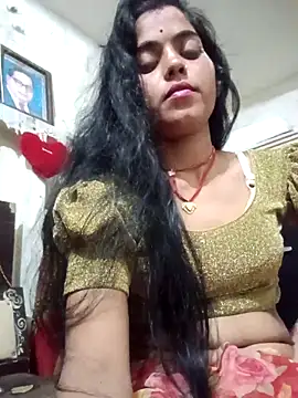 Snapshot of Rachna_Love chatting on 10/13/25, 04:41 Rachna Love online show from 10/13/25, 04:41