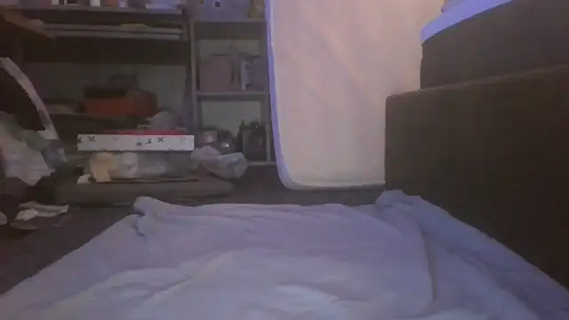 lu official1 online show from 03/26/26, 08:18