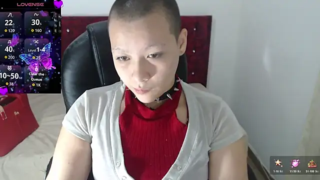 Snapshot of Cherry_vald chatting on 01/11/26, 11:06 Cherry vald online show from 01/11/26, 11:06