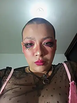 Snapshot of Cherry_vald chatting on 02/06/26, 12:12 Cherry vald online show from 02/06/26, 12:12