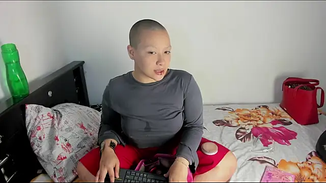 Cherry vald online show from 04/08/26, 11:01