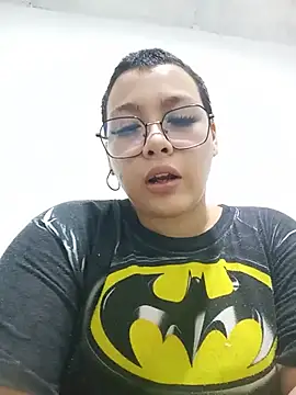 Snapshot of Cherry_vald chatting on 06/14/26, 04:57 Cherry vald online show from 06/14/26, 04:57