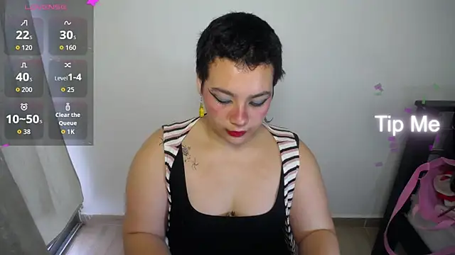 Snapshot of Cherry_vald chatting on 07/16/26, 12:35 Cherry vald online show from 07/16/26, 12:35