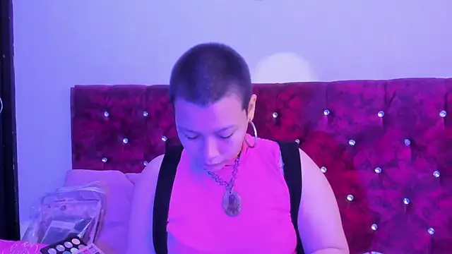 Cherry vald online show from 11/19/25, 12:16