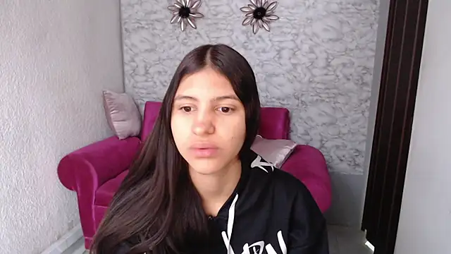 Snapshot of Evagirl69 chatting on 02/24/26, 12:17 Evagirl69 online show from 02/24/26, 12:17