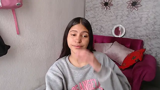 Evagirl69 online show from 12/01/25, 06:09