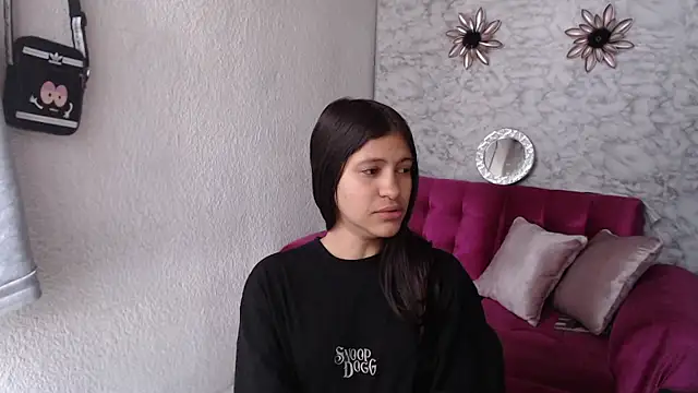 Snapshot of Evagirl69 chatting on 02/13/26, 12:27 Evagirl69 online show from 02/13/26, 12:27