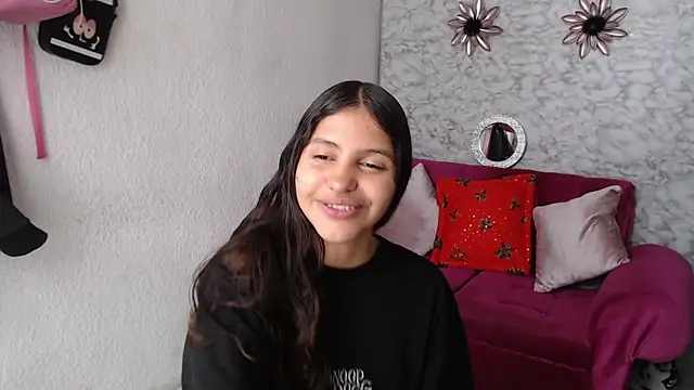 Evagirl69 online show from 12/16/25, 06:23