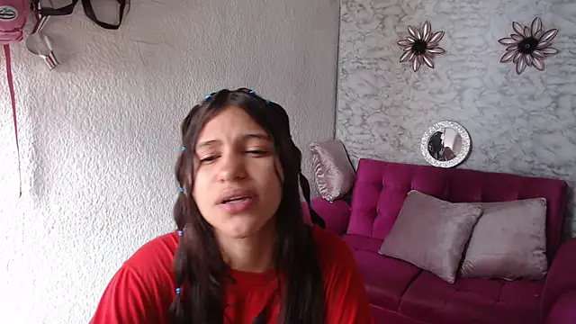Evagirl69 online show from 05/12/26, 12:11