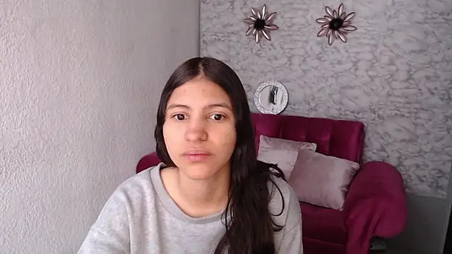 Evagirl69 online show from 03/06/26, 12:22