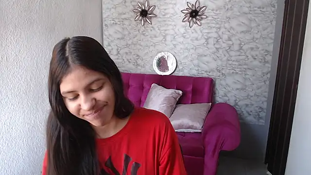 Evagirl69 online show from 04/14/26, 12:21