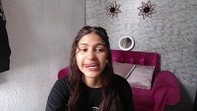 Evagirl69 online show from 04/29/26, 06:14