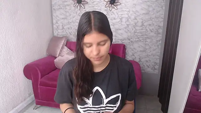 Evagirl69 online show from 09/19/25, 12:20