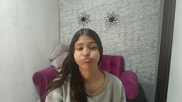 Evagirl69 online show from 10/11/25, 12:33