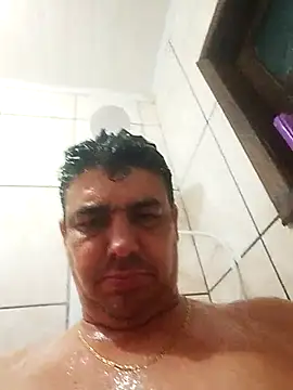 Snapshot of branquinho3 chatting on 07/11/26, 01:06 branquinho3 online show from 07/11/26, 01:06