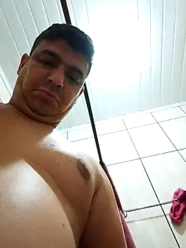 branquinho3 online show from 12/18/25, 02:49