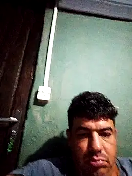 branquinho3 online show from 04/06/26, 02:18