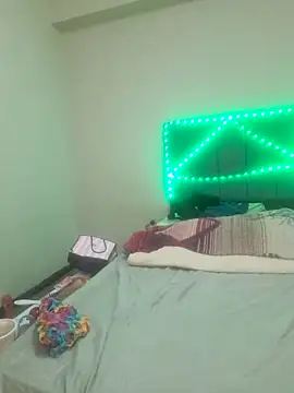 Vickysweeeettt online show from 03/20/26, 04:41