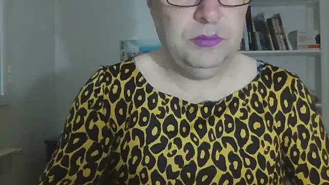 nataliacd online show from 10/09/25, 05:35