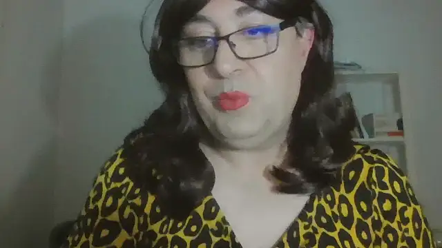 nataliacd online show from 10/27/25, 05:36