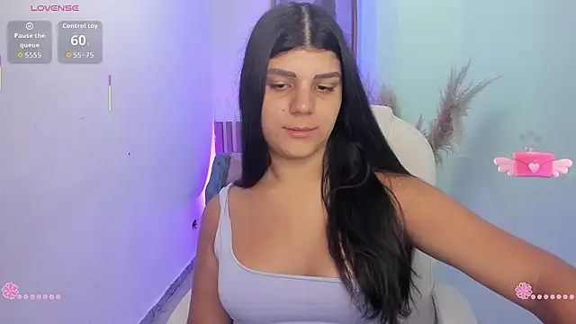 Snapshot of PauliinaBelle_ chatting on 02/03/26, 01:38 PauliinaBelle online show from 02/03/26, 01:38