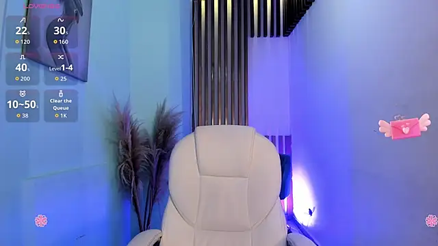 Snapshot of PauliinaBelle_ chatting on 12/22/25, 01:00 PauliinaBelle online show from 12/22/25, 01:00