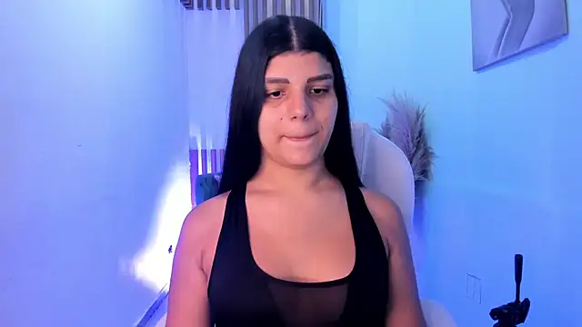 Snapshot of PauliinaBelle_ chatting on 01/12/26, 12:45 PauliinaBelle online show from 01/12/26, 12:45