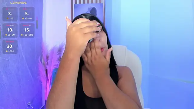 PauliinaBelle  online show from 05/15/26, 01:31