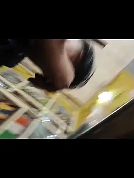 vardh033 online show from 11/18/25, 07:55