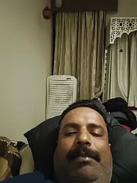 vardh033 online show from 11/26/25, 09:15