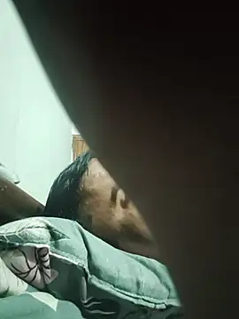 vardh033 online show from 11/24/25, 05:35