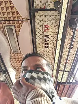 vardh033 online show from 12/20/25, 08:06