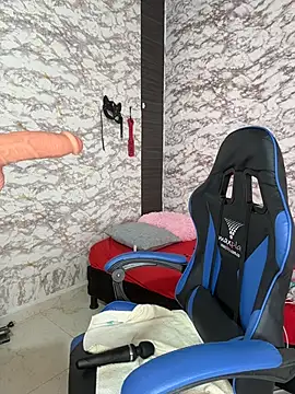 AlisSon  hot online show from 12/14/25, 06:46