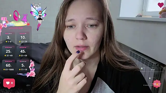AlisaWyn online show from 10/07/25, 04:57