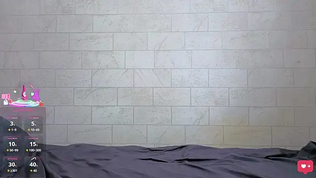 AlisaWyn online show from 11/07/25, 07:57