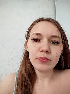 Snapshot of AlisaWyn chatting on 12/21/25, 08:05 AlisaWyn online show from 12/21/25, 08:05