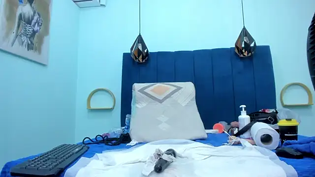 Adrianasex 69x online show from 03/08/26, 02:04