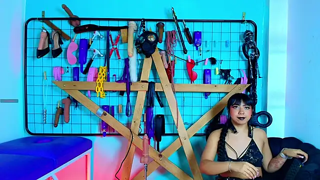 Mrmia bdsm extreme online show from 12/03/25, 01:21