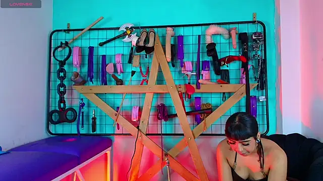 Mrmia bdsm extreme online show from 12/17/25, 12:54