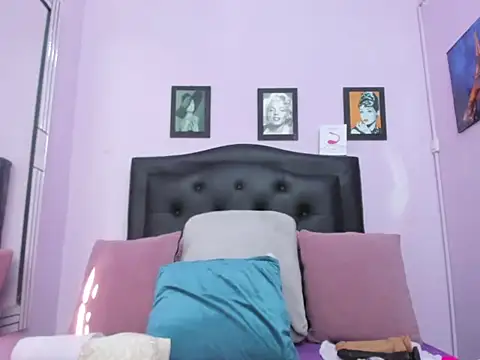 monalind220 online show from 03/10/26, 01:26