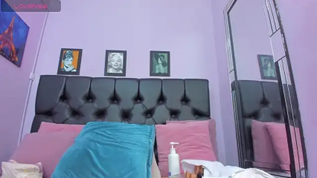 monalind220 online show from 02/24/26, 02:07