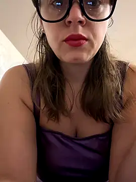 Snapshot of ladywithbigass chatting on 09/29/25, 04:41 ladywithbigass online show from 09/29/25, 04:41