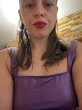 Snapshot of ladywithbigass chatting on 10/08/25, 05:53 ladywithbigass online show from 10/08/25, 05:53