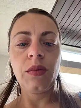 ladywithbigass online show from 07/08/26, 05:52