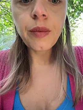 ladywithbigass online show from 07/11/26, 04:57